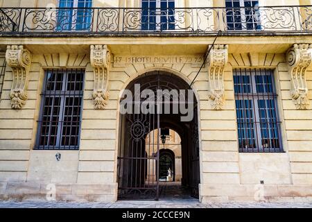 France. Gard (30) Uzes. Hôtel de ville Banque D'Images