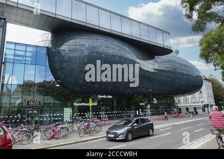 Graz, Autriche. Août 2020. Vue extérieure du musée Kunsthaus Banque D'Images