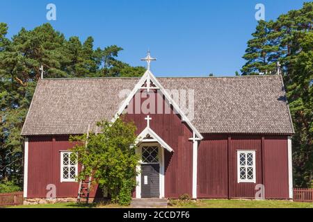 Ancienne église en bois (construite en 1733) Sur l'île Seili de l'archipel Turku en Finlande Banque D'Images