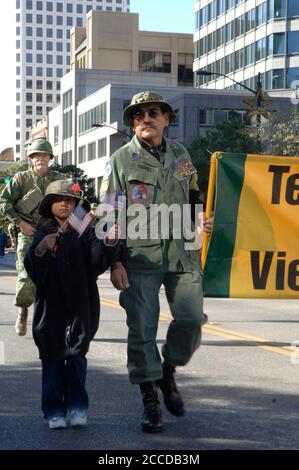 Austin, TX, États-Unis, 11 2006 novembre : les anciens combattants du Vietnam défilant chaque année de la fête des anciens combattants sur Congress Avenue. ©Marjorie Cotera/Daemmrich Photographie Banque D'Images