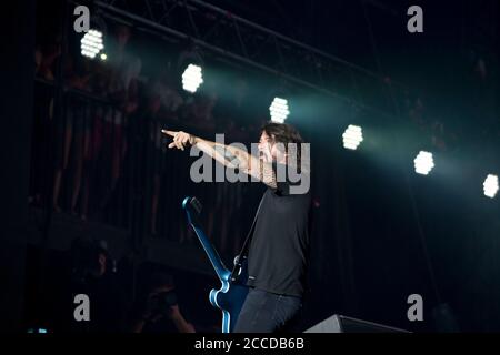 25.8.2019 Richfield Avenue Reading Berkshire UK Foo Fighter se produire sur la scène principale le troisième jour au festival de lecture personnes en photo: Dave Grohl Banque D'Images