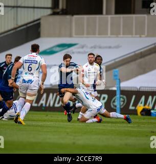 21 août 2020 ; AJ Bell Stadium, Salford, Lancashire, Angleterre ; Rugby anglais de Premiership, sale Sharks versus Exeter Chiefs ; Simon Hammersley de sale Sharks with the ball Credit: Action plus Sports Images/Alamy Live News Banque D'Images