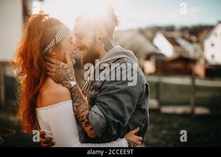 jeune couple hippster amoureux Banque D'Images