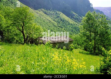 Chalet alpin à Cormet de Roselend Banque D'Images