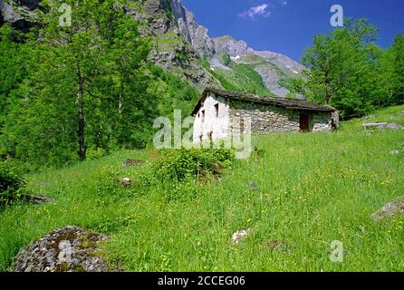 Chalet alpin à Cormet de Roselend Banque D'Images