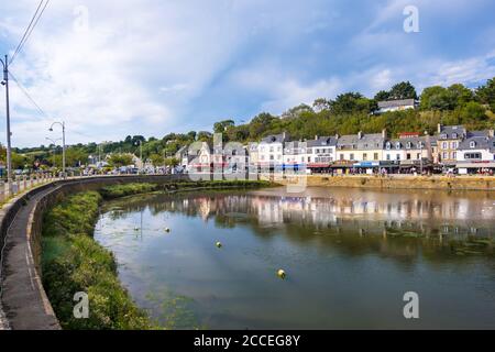 Binic-Etables-sur-Mer, France - 24 août 2019 : Binic est une commune et un petit port de pêche en bord de mer dans le département des Côtes-d'Armor en Bretagne Banque D'Images