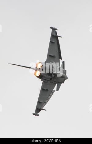 ZK354, un Eurofighter Typhoon FGR4 exploité par le 29 Squadron de la Royal Air Force, qui s'est produit au salon de l'aéronautique de l'East Fortune en 2016. Banque D'Images