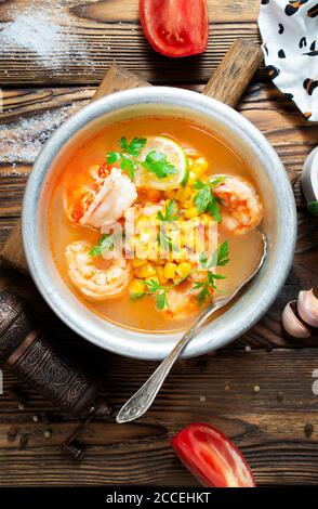 soupe aux crevettes, soupe aux crevettes et maïs Banque D'Images