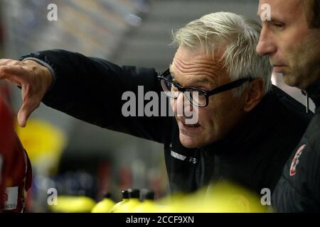 Winterthur, Suisse. 21 août 2020. Jeu convivial EHC Winterthur vs HC la Chaux de Fonds. Teppo Kivelä, EHC Winterthur et l'assistant Reto Kobach.HC la Chaux de Fonds ont remporté 6-2 fois la première période terminée 0-0. (Photo de Sergio Brunetti/Pacific Press) crédit: Pacific Press Media production Corp./Alay Live News Banque D'Images