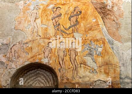 Peinture murale sur l'histoire biblique d'Adam et Eve, Église épiscopale Nikortsminda, région de Racha, Géorgie Banque D'Images