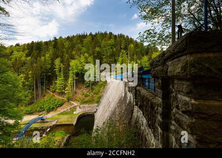 Europe, Pologne, Basse-Silésie, Zamora Miedzygorze / Wölfelsgrunder Talsperre Banque D'Images