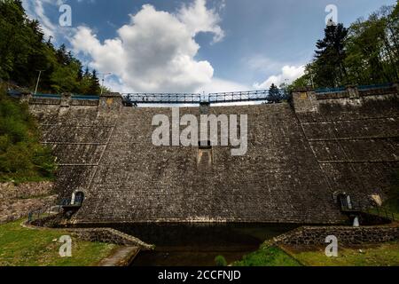 Europe, Pologne, Basse-Silésie, Zamora Miedzygorze / Wölfelsgrunder Talsperre Banque D'Images