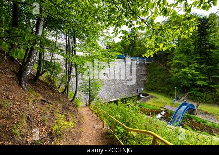 Europe, Pologne, Basse-Silésie, Zamora Miedzygorze / Wölfelsgrunder Talsperre Banque D'Images