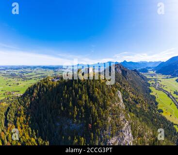 Ruin Falkenstein, près de Pfronten, Ostallgäu, Allgäu, vue aérienne, Swabia, Bavière, Allemagne Banque D'Images