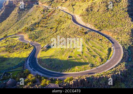 Route de montagne dans Valle Gran Rey, vue aérienne, la Gomera, îles Canaries, Espagne Banque D'Images