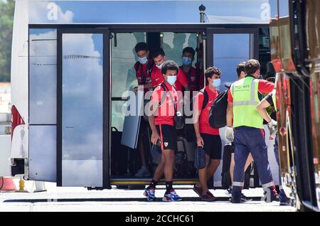 Séville, Espagne. 22 août 2020. Llegada del Sevilla FC a Sevilla con la Copa Sevilla FC les joueurs arrivent avec la coupe Europa League à Séville, samedi, 22 août, 2020 crédit: CORDON PRESSE/Alamy Live News Banque D'Images