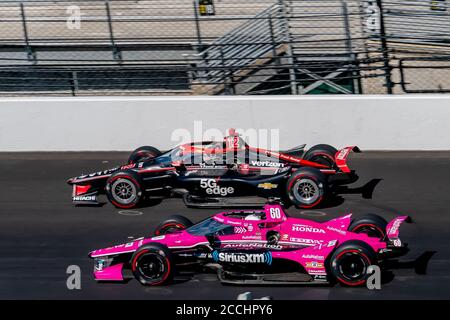 Indianapolis, Indiana, États-Unis. 21 août 2020. WILL POWER (12) de Toowoomba, Australie, pratique pour le Indianapolis 500 au Indianapolis Motor Speedway à Indianapolis, Indiana. Credit: Walter G Arce SR Grindstone Medi/ASP/ZUMA Wire/Alay Live News Banque D'Images