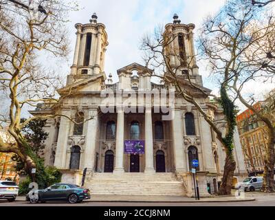 L'ancienne église de St John l'évangéliste aujourd'hui salle de concert de St John's Smith Square à Westminster - Londres, Angleterre Banque D'Images