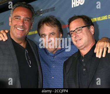 LOS ANGELES - 27 JUIN: Brad Garrett, Kevin Nealon, Bob Saget au Robin Williams: Come Inside My Mind HBO première projection au TCL Chinese Theatre 6 le 27 juin 2018 à Los Angeles, CA Banque D'Images