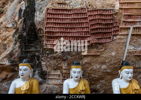 Myanmar, Etat de Kayin, hPa-an, statues de Bouddha à l'intérieur de la grotte de Kawgun Banque D'Images