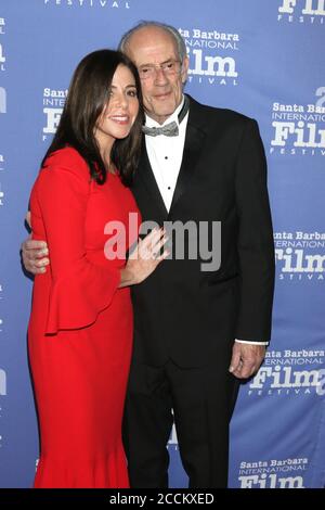 LOS ANGELES - 19 NOVEMBRE : Jane Walker Wood, Christopher Lloyd au prix SBIFF Kirk Douglas en hommage à Hugh Jackman au Ritz Carlton Bacara le 19 novembre 2018 à Santa Barbara, CA Banque D'Images