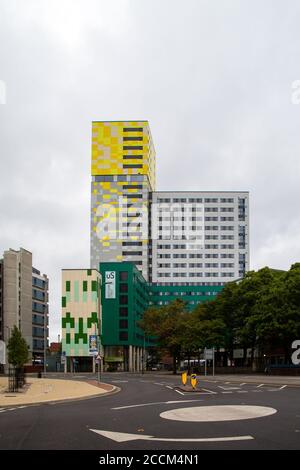 L'ensemble des logements étudiants et des syndicats étudiants de la rue Greetham Portsmouth, une partie de l'université de Portsmouth Banque D'Images