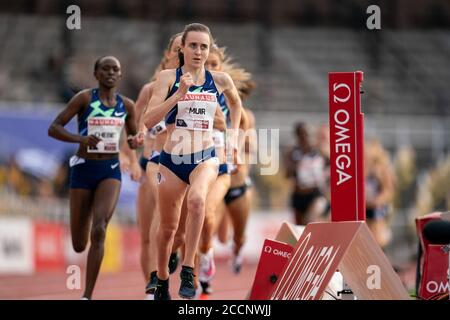 (200824) -- STOCKHOLM, le 24 août 2020 (Xinhua) -- Laura Muir (Front) de Grande-Bretagne participe à la compétition féminine de 1500m lors de la réunion d'athlétisme de la Diamond League 2020 à Stockholm, Suède, le 23 août 2020. (Chris Cooper/Pool via Xinhua) Banque D'Images