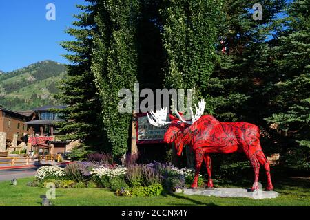 VILLAGE DE TETON, Wyoming –2 AOÛT 2020- vue sur les bâtiments de Teton Village, un complexe de montagne situé près du parc national de Grand Teton à Jackson, Wyoming, Unite Banque D'Images