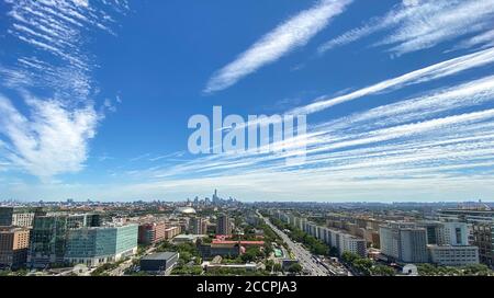 Pékin, Chine. 24 août 2020. Photo prise avec un téléphone mobile montre une vue de Beijing, la capitale de la Chine, 24 août 2020. Credit: Lyv Shuai/Xinhua/Alay Live News Banque D'Images