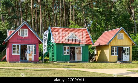 Maison de pêcheur traditionnelle à Nida, Lituanie. Nida est une station balnéaire de Lituanie. Situé sur la CCuronian Spit entre la lagune de Curonian et le Banque D'Images