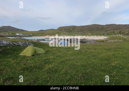 camping sauvage. Halaman Bay Bagh Halaman. La Hebridean Way. île de Barra. Brides extérieures. Highlands. Écosse. ROYAUME-UNI Banque D'Images