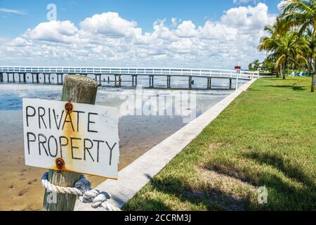 Pine Island Florida,Bokeelia,Gasparilla Sound,Golfe du Mexique,front de mer,jetée,propriété privée,panneau,visiteurs voyage visite touristique terre Banque D'Images