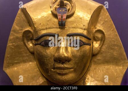 Masque funéraire d'or d'Amenemope, Musée des antiquités égyptiennes, le Caire Banque D'Images