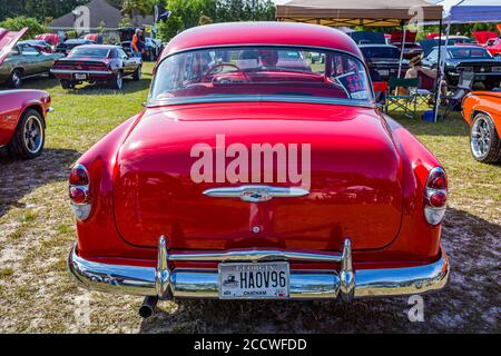 Savannah, GA / États-Unis - 21 avril 2018 : Berline 210 1953 de Chevrolet lors d'un salon de l'auto à Savannah, Géorgie. Banque D'Images