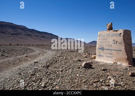 Jalon dans l'anti-Atlas, Maroc Banque D'Images