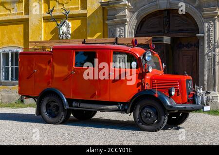 Oldtimer Mercedes Benz L1500S 1941, année de construction 1941, capacité 2594 ccm, puissance 60 ch, moteur incendie, vue avant droite, Autriche Banque D'Images