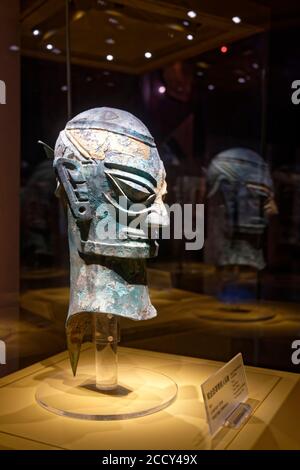 Musée Sanxingdui, Mask, Xinping, Chengdu, Sichuan, Chine Banque D'Images