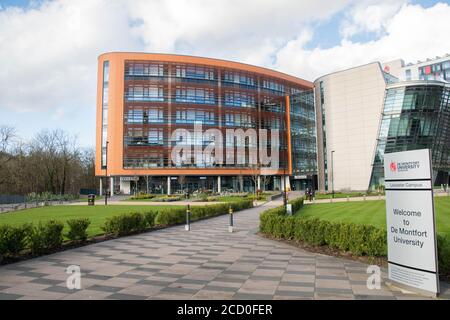 Université de Montfort Campus de Leicester Riverside avec le Vijay Patel bâtiment Banque D'Images