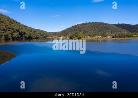 La rivière Hawkesbury à Wisemans Ferry dans la région du Nouveau Sud Pays de Galles en Australie Banque D'Images