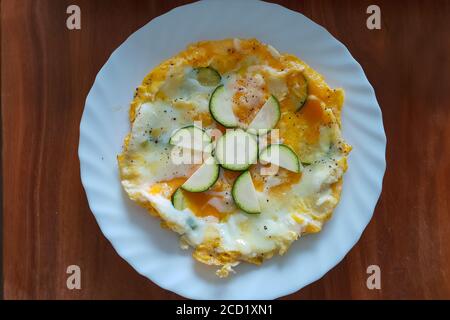 Une dose d'œufs frits pour le petit déjeuner Banque D'Images