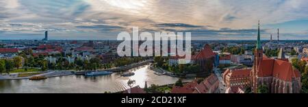 Une vue panoramique de Wroclaw prises à partir de la cathédrale de Saint Jean Baptiste II. Banque D'Images