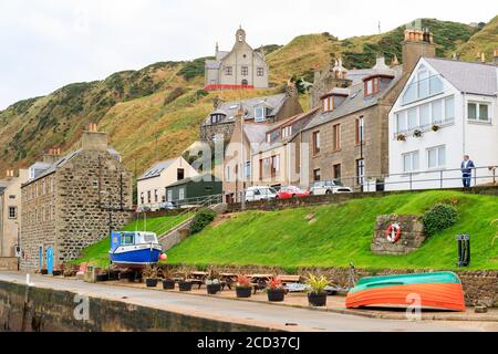 GARDENSTOWN, ÉCOSSE - 2016 OCTOBRE 22. Bienvenue au port de Gardenstown. Banque D'Images