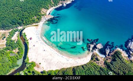 Silistar, Bulgarie. Incroyable eau turquoise et plage de sable sur la mer Noire Banque D'Images