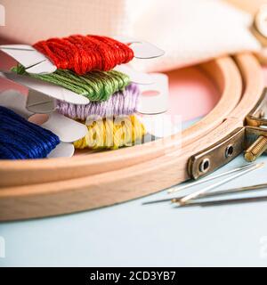 Ensemble de broderie avec coutures croisées Banque D'Images