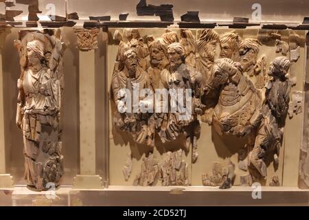 Ivory Frieze in Ephèse Museum, Selcuk Town, Izmir City, Turquie Banque D'Images