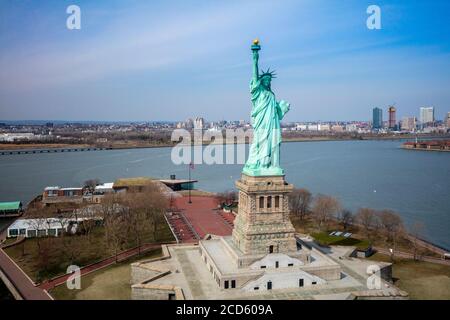 Vue aérienne de la Statue de la liberté, Liberty Island, New York City, New York State, USA Banque D'Images