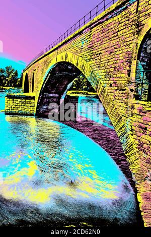 Arcs du Pont d'Avignon (pont) sur le Rhône, à Avignon. Une ville médiévale avec une vie culturelle énorme en France. Filtre Poster Blacklight. Banque D'Images