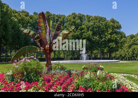 Château et fontaine Herrenchiemsee, monument en Allemagne et imitation du château de Versailles. Banque D'Images