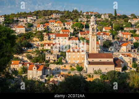 Vieux village de Lozisca dans l'île de Brac Banque D'Images