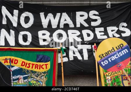 Pro Refugee Demo, Trafalgar Square, Londres, Royaume-Uni. 19 mars 2016 Banque D'Images